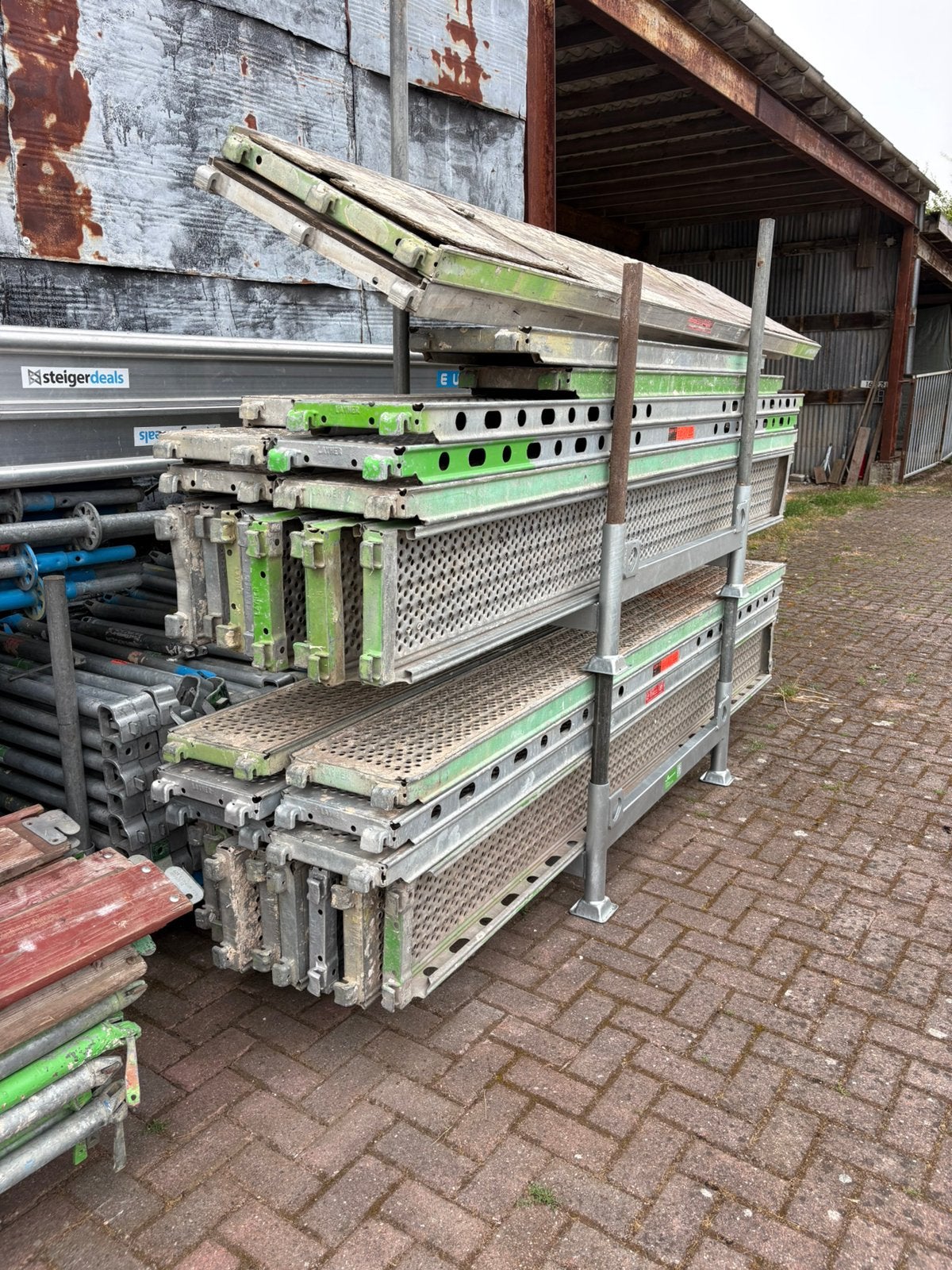 Stalen layher vloeren/roosters, Doe-het-zelf en Verbouw, Ophalen, 2 tot 5 meter, -, -