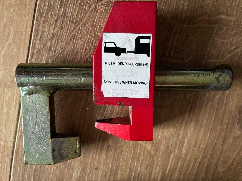 Koppelingsslot, Caravans en Kamperen, Caravan accessoires, Ophalen, Zo goed als nieuw