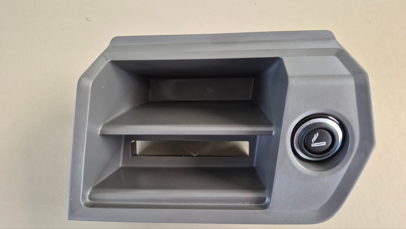 Console VW Crafter / MAN TGE met asbak en opbergvak, Auto-onderdelen, Ophalen of Verzenden, Nieuw