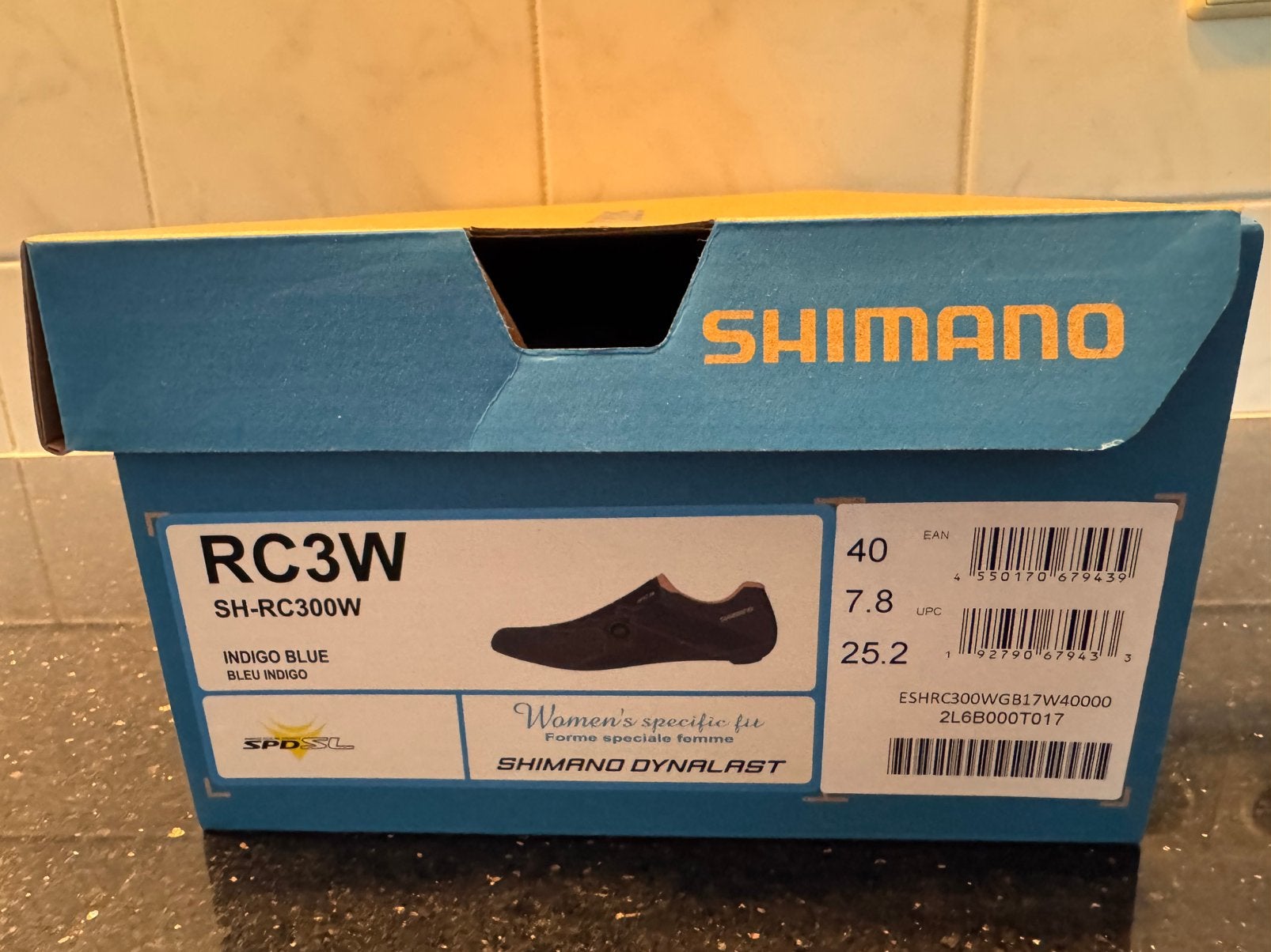 Wielrenschoenen Shimano RC3W maat 40, Ophalen of Verzenden, Nieuw