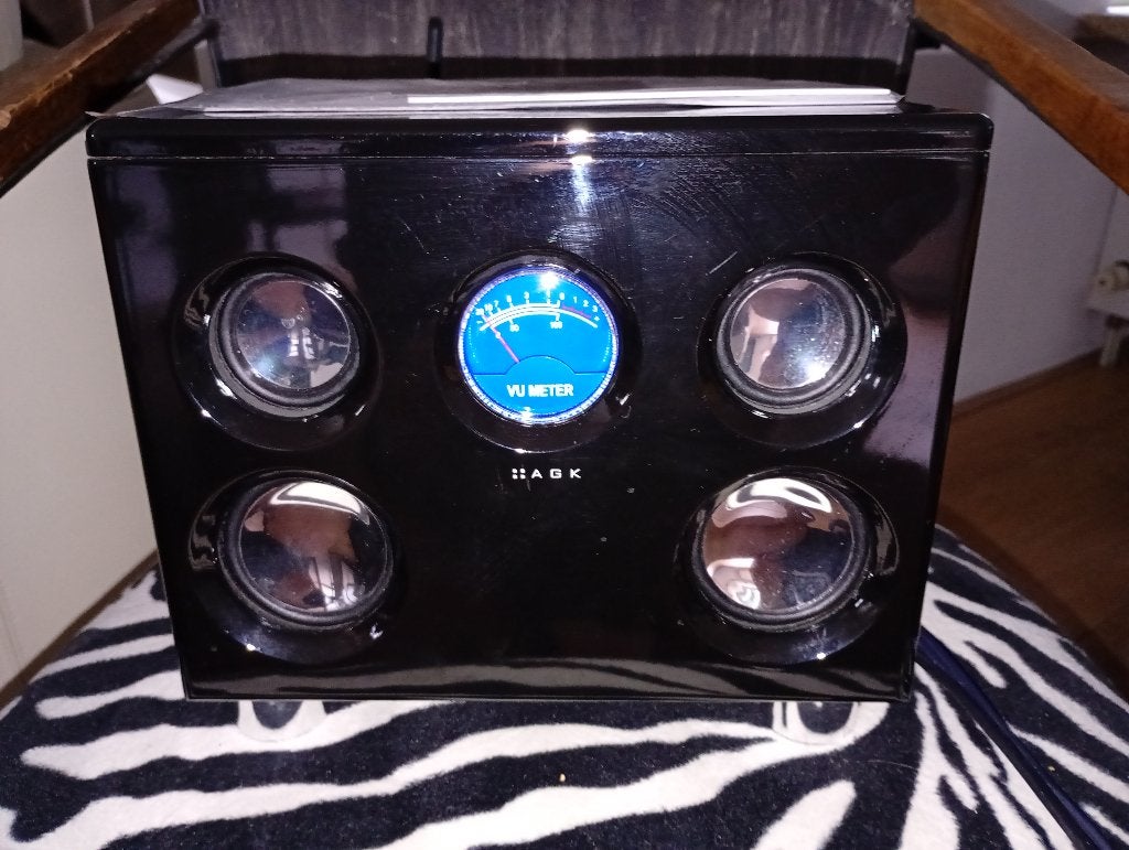 wireless bluetooth speaker, Overige typen, Zo goed als nieuw, Minder dan 60 watt, Ophalen
