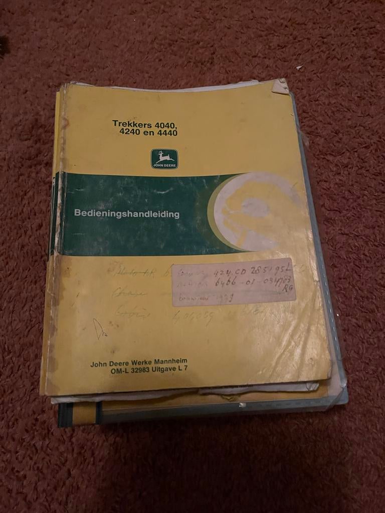 John Deere 4040/4240/4440 Bedieningshandleiding, Boeken, Techniek, Gelezen, Overige onderwerpen, Ophalen of Verzenden