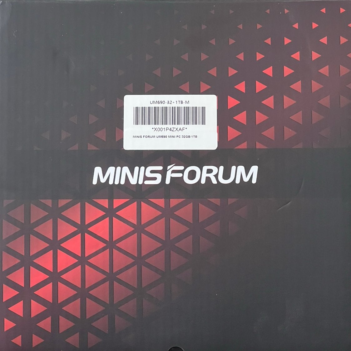 MINISFORUM UM690 Ryzen 9 6900HX 32GB DDR5 Zonder SSD Mini PC, Ophalen, Gebruikt, 32 GB, Gaming