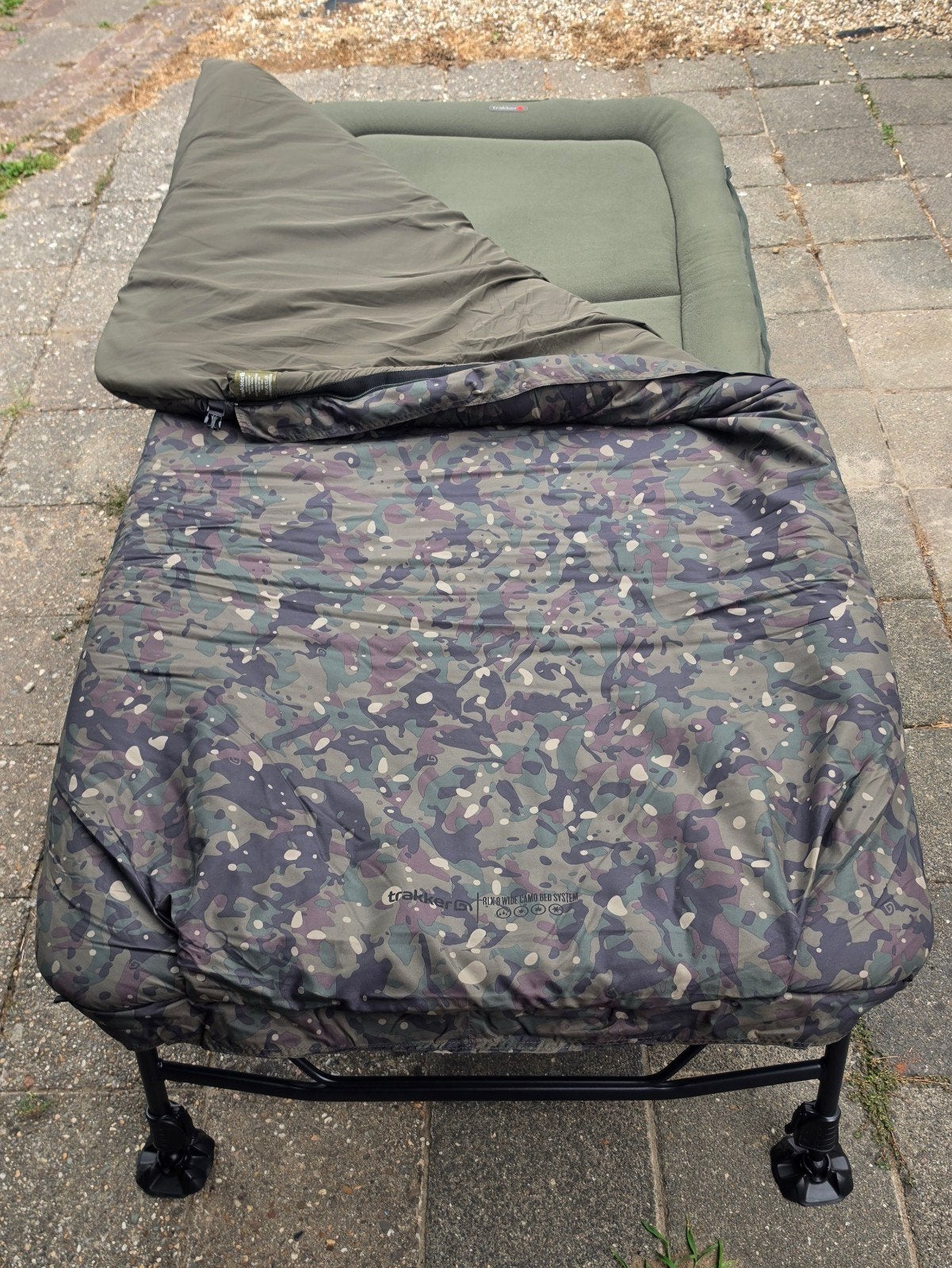 Stretcher Trakker RLX Wide Camo Bed System(sleepsystem), Ophalen, Zo goed als nieuw