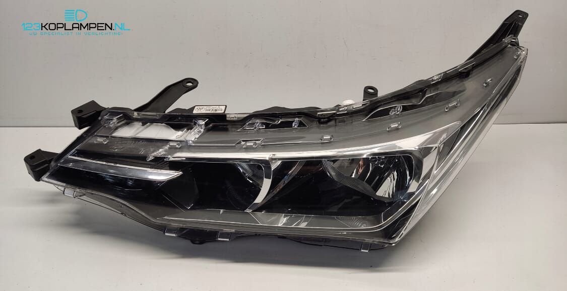 Toyota Corolla E16 Facelift Led koplamp links, Gebruikt, -, -, Ophalen of Verzenden