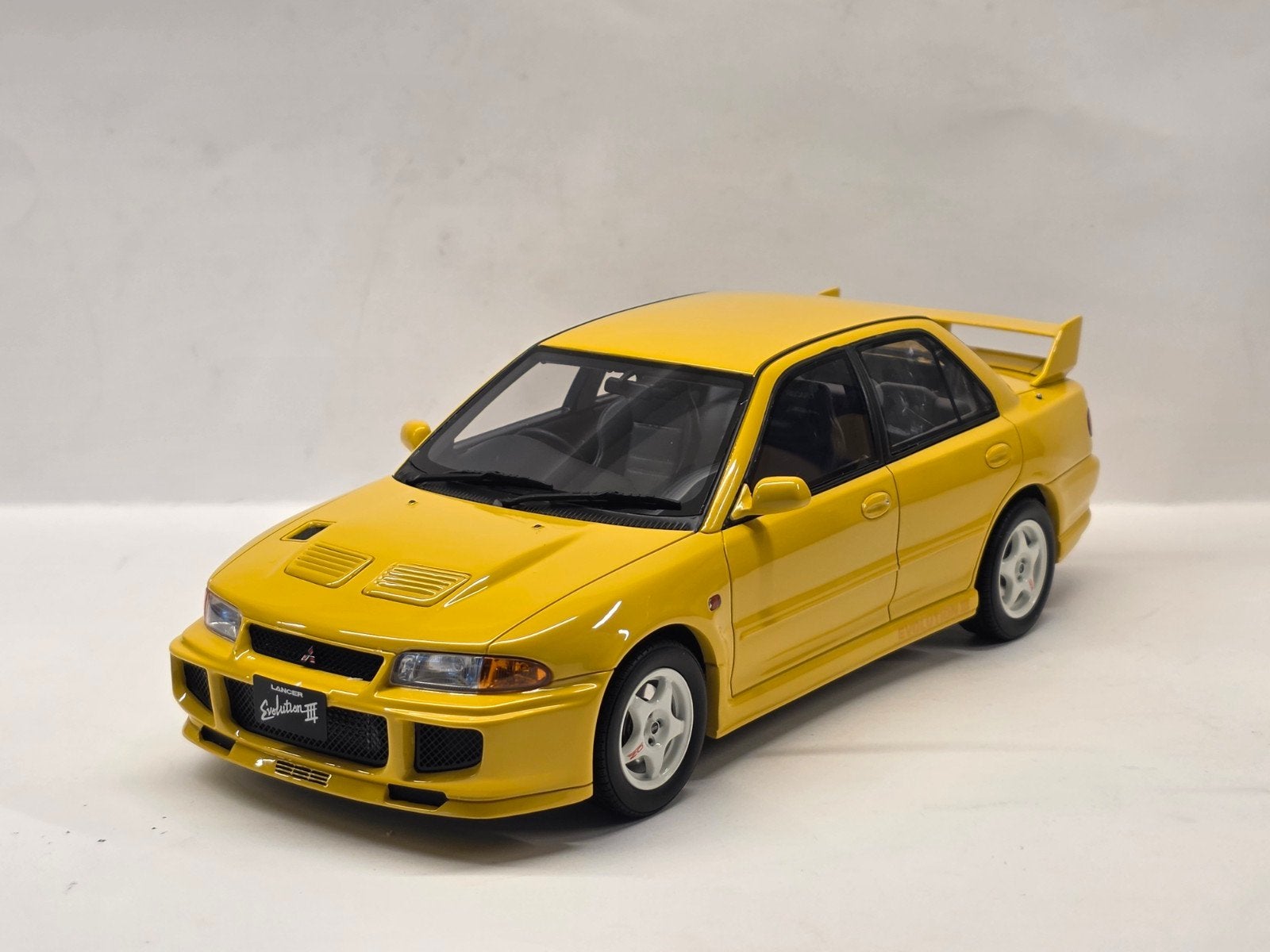 Ottomobile Mitsubishi Lancer EVO 1:18, Hobby en Vrije tijd, Modelauto's | 1:18, Nieuw, Auto, OttOMobile, Ophalen of Verzenden