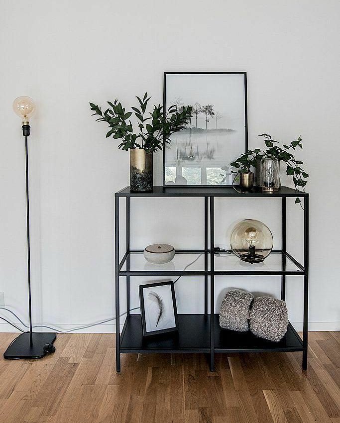 VITTSJÖ stellingkast (IKEA), zwart metaal, 100x93cm H, NwSt., Ophalen, Zo goed als nieuw