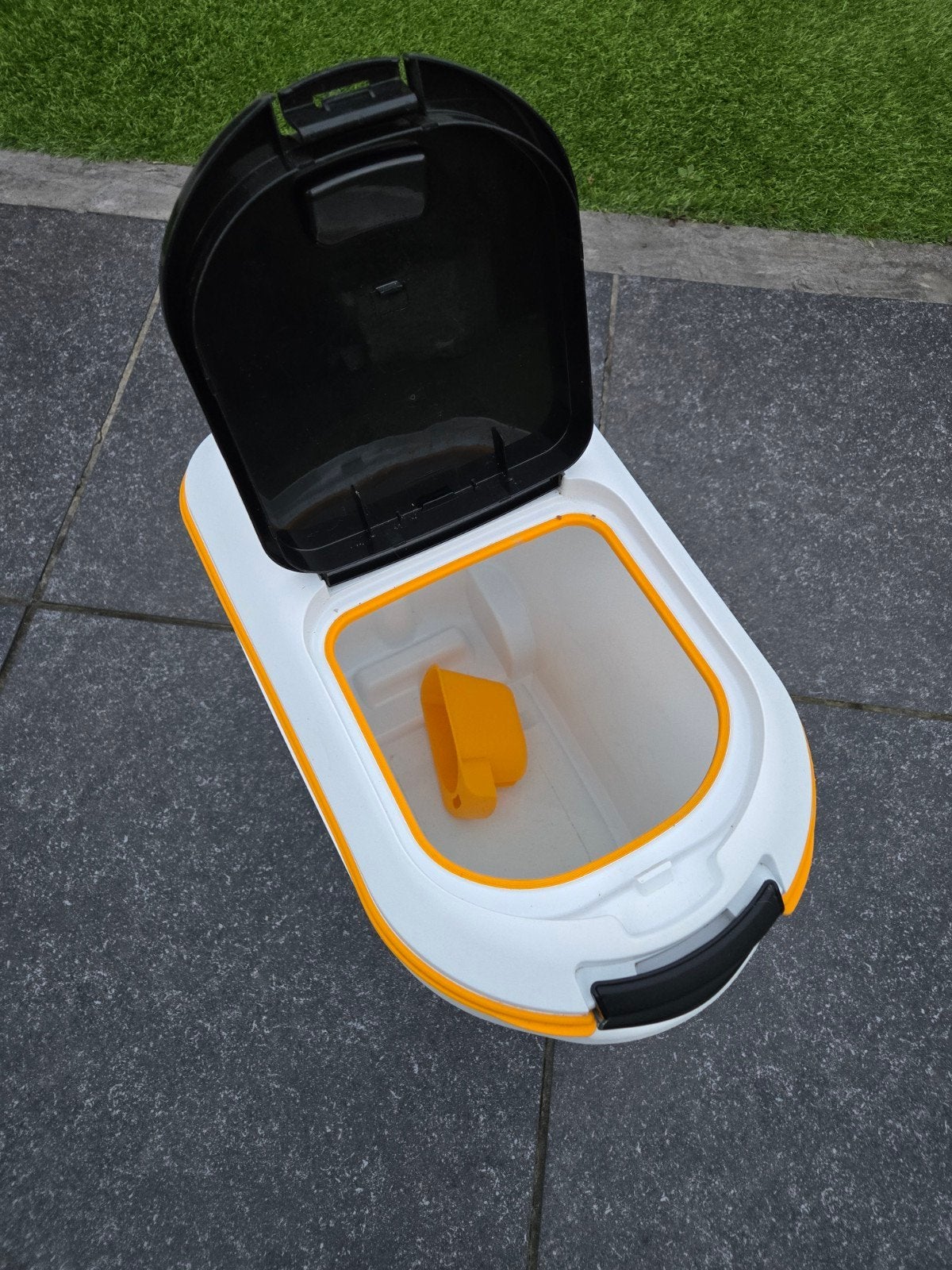 Curves 12kg voer container, Ophalen, Hond