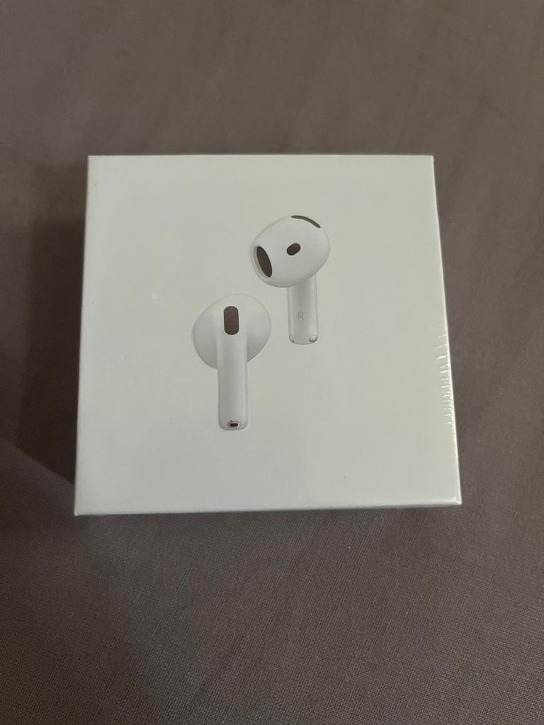 AirPods 4, Ophalen of Verzenden, Zo goed als nieuw