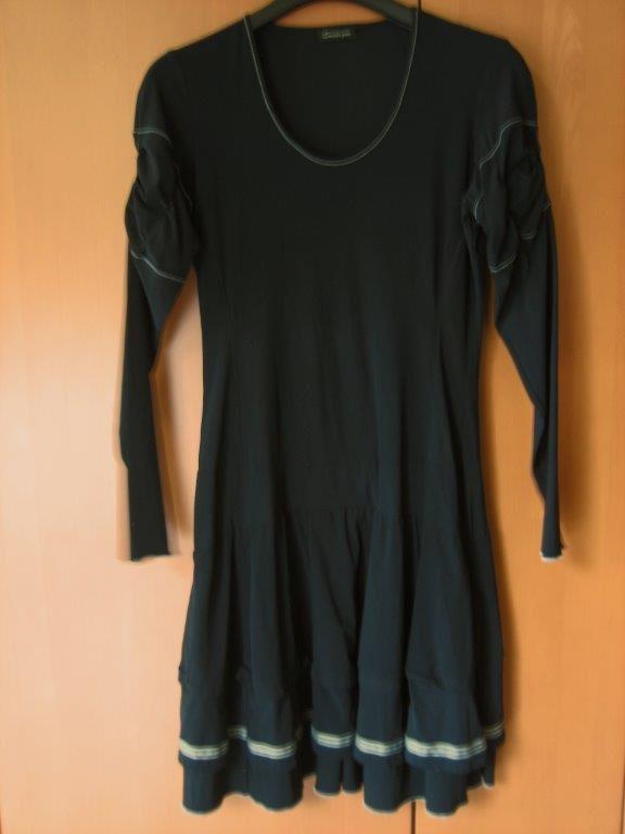 Zeer chique diepzwarte klokkende jurk CASSIOPÉE, XL snazzeys, Kleding | Dames, Cassiopée, Verzenden, Zwart, Maat 46/48 (XL) of groter