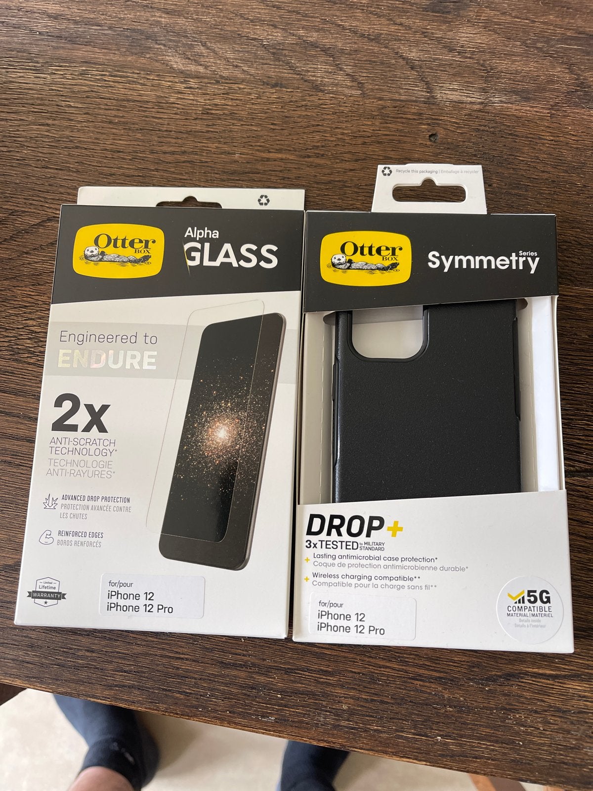 Nieuwe OtterBox Alpha Glass en Symmetry hoesje iPhone 12/Pro, Ophalen of Verzenden, Nieuw, Bescherming, Apple iPhone
