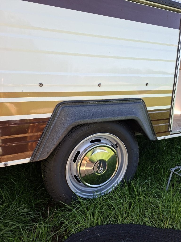 Foto 16 van Caravan IT oldtimer, volledig gerenoveerd! (BOVAG gekeurd)