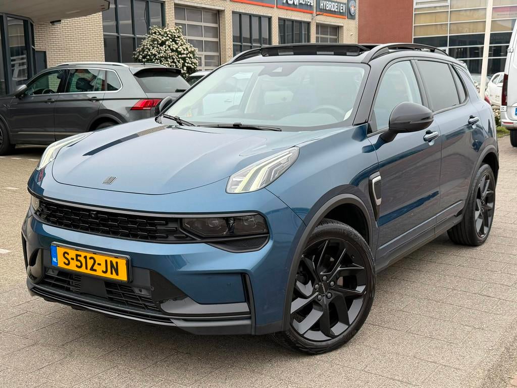 Lynk & Co 01 1.5 l Pano l NAVI l Camera, Blauw, 120 €/maand, Bedrijf, 1854 kg