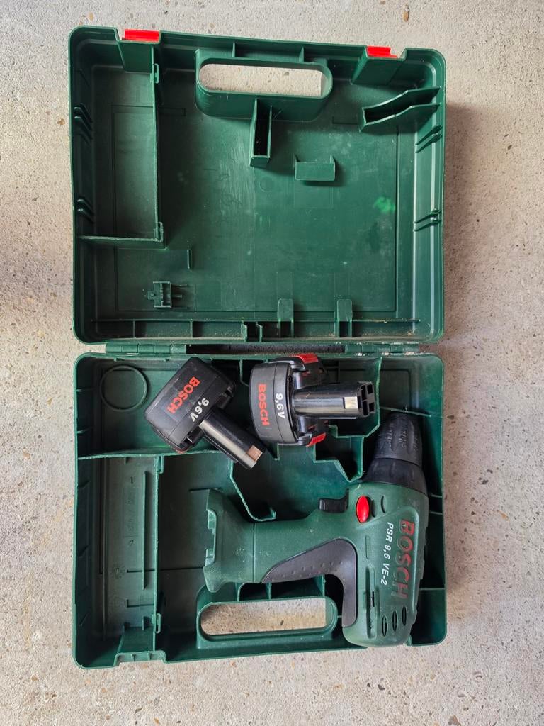 Bosch PSR 9,6 VE-2 boormachine met 2 accu's, Ophalen