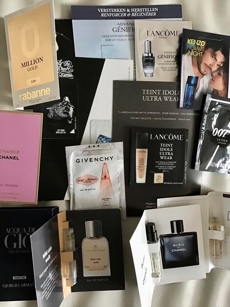 Grote partij proefmonsters van parfums en gezichtsverzorging, Verzamelen, Ophalen of Verzenden, Zo goed als nieuw, Miniatuur