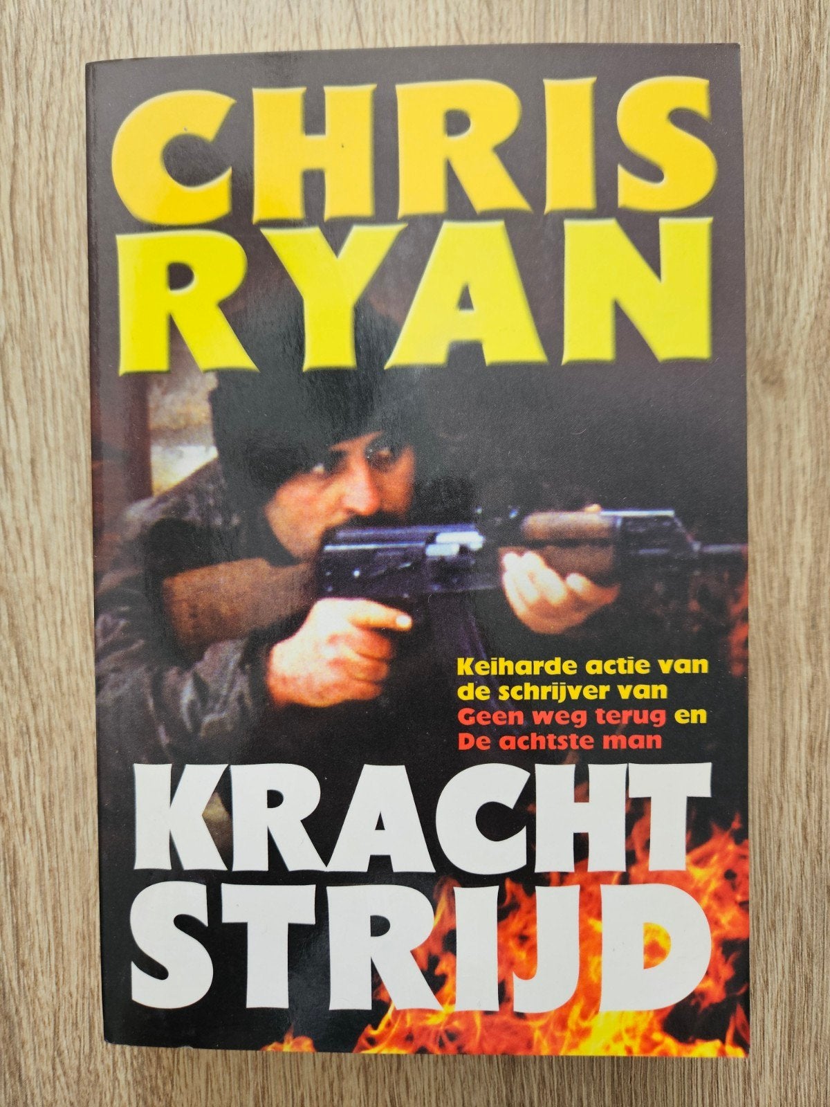 Chris Ryan - Krachtstrijd, Chris Ryan, Ophalen of Verzenden, Zo goed als nieuw