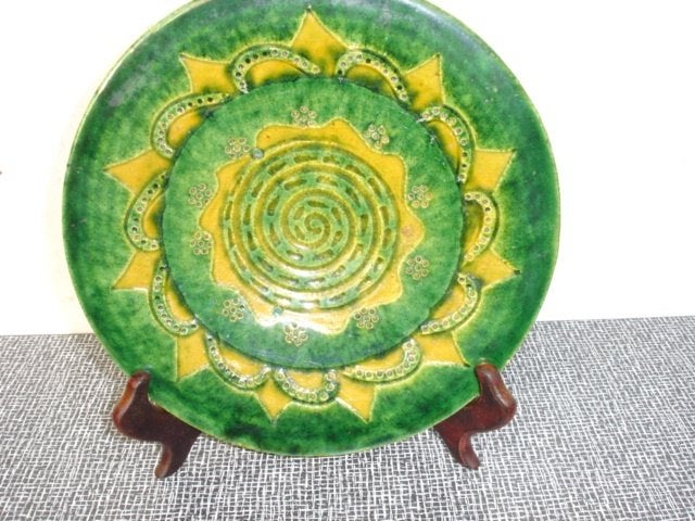 Tito Ubeda groen aardewerk wandbord, Ophalen of Verzenden