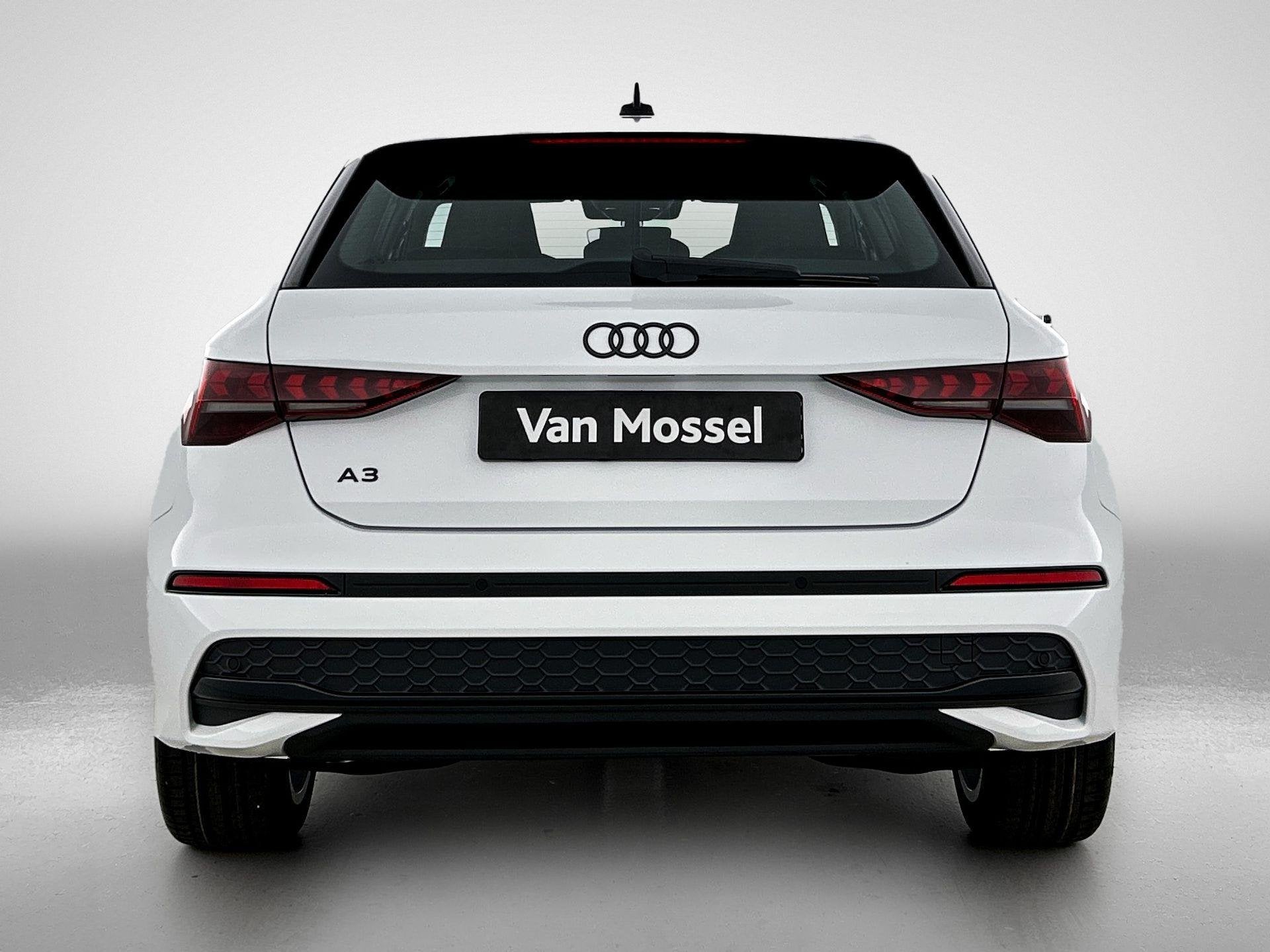 Audi A3 Sportback 40 TFSI e Hybrid Advanced Edition | Automa, Auto's, Stof, 1498 cc, Euro 6, 4 cilinders