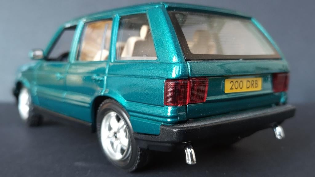 Renge Rover 4.6 hse 1:24 Bburago Burago Pol, Bburago@bburago.com, Auto, Verzenden, Zo goed als nieuw