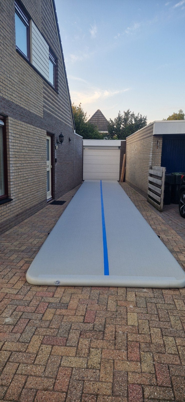 Airtrack turnmat - perfect voor gymnastiek en stunts, Ophalen, Zo goed als nieuw