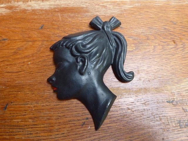 Vintage metalen wanddecoratie, meisje, Ophalen of Verzenden