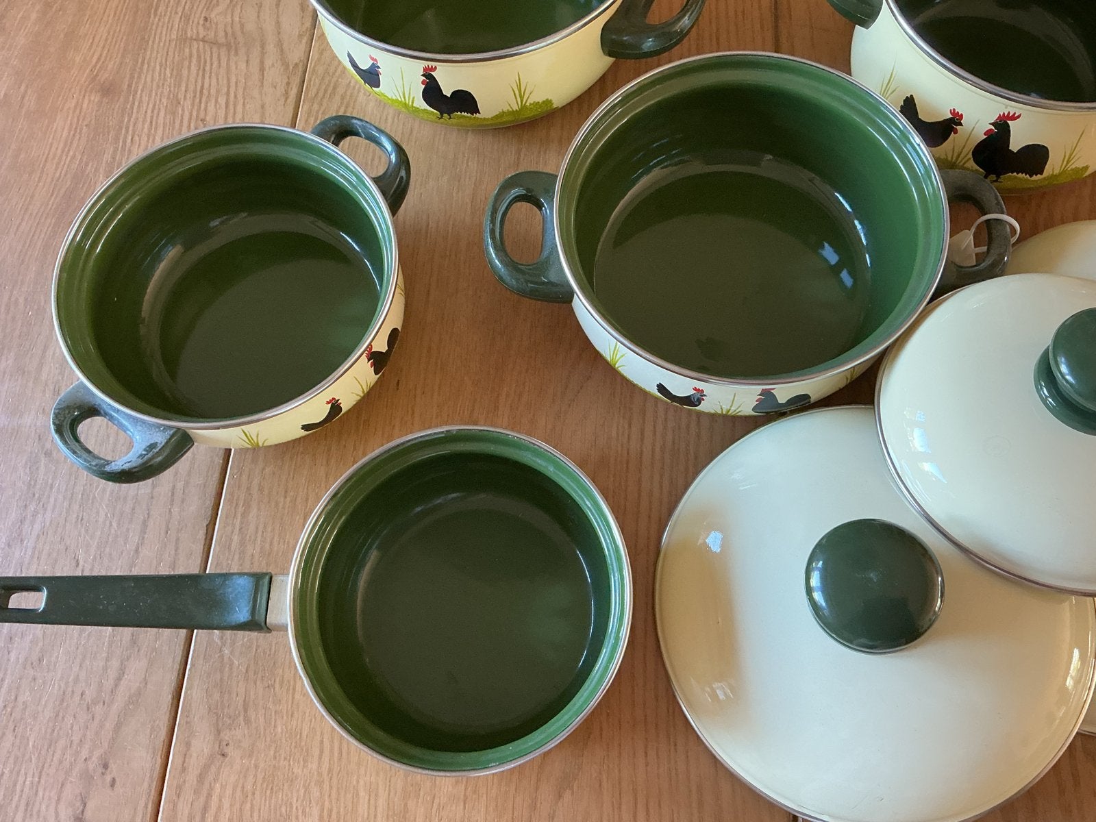 Pannenset met kip en haan afbeelding., Gebruikt, Met deksel, Pannenset, Ophalen of Verzenden