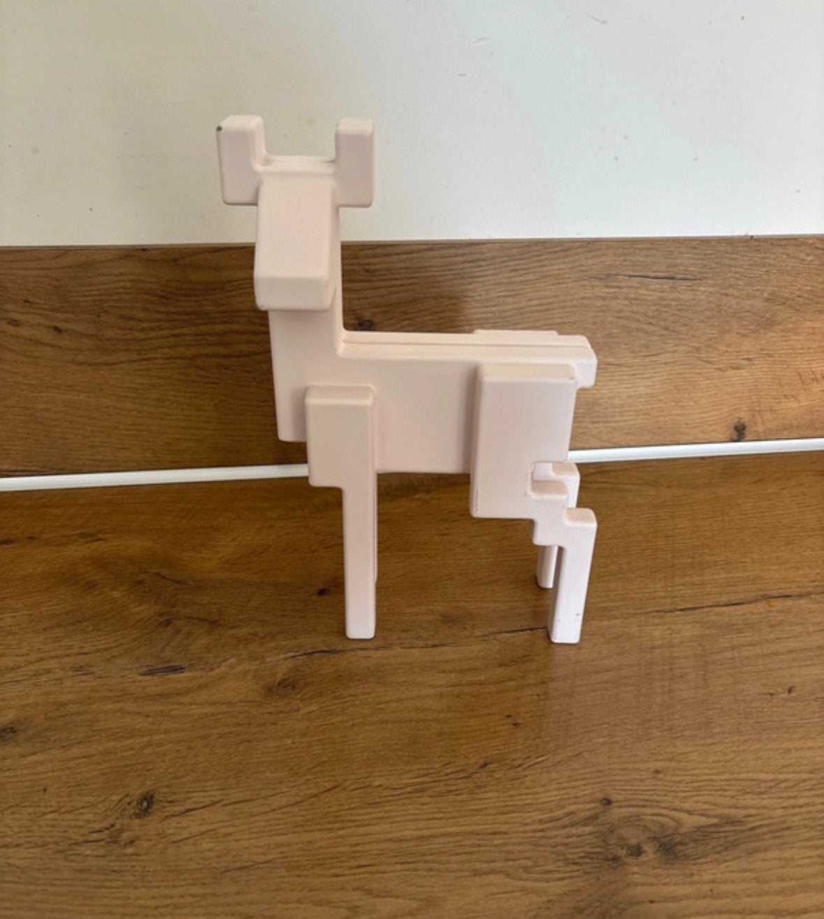 Ikea Samspelt pixel hert Monika Mulder, Roze, Ophalen of Verzenden, Zo goed als nieuw, Metaal