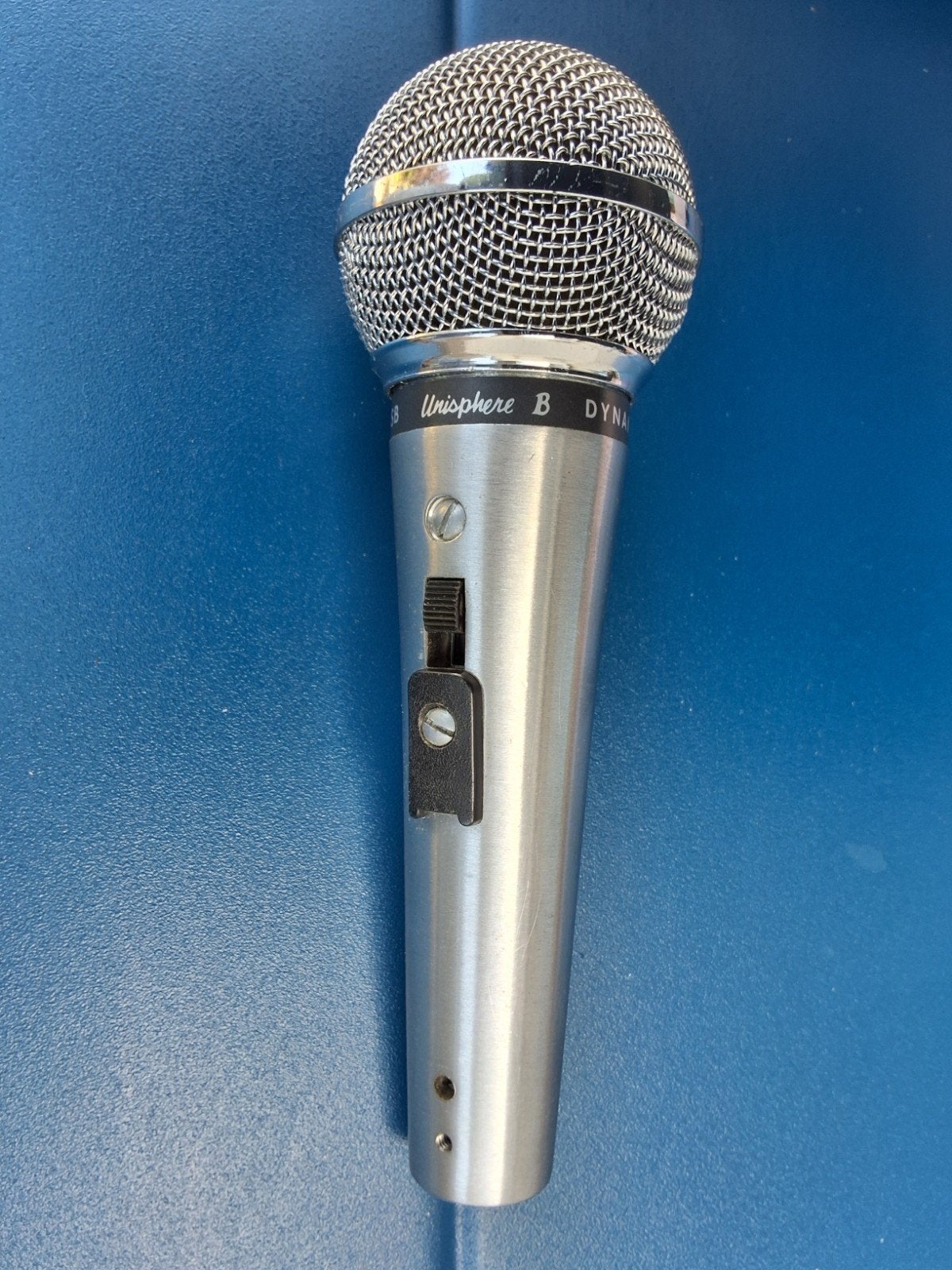 Aangeboden: Shure dynamische microfoon, Ophalen, Gebruikt, Zangmicrofoon