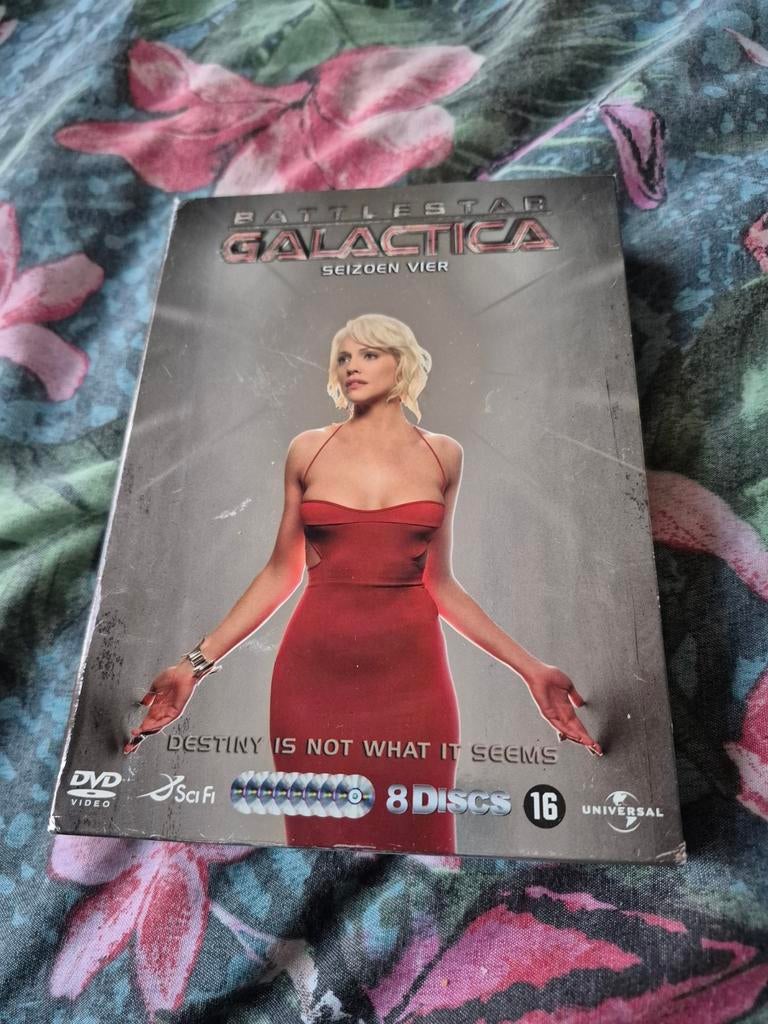 Battlestar Galactica Seizoen Vier DVD Boxset (8 Discs), Gebruikt, Vanaf 16 jaar, Boxset, Science Fiction en Fantasy