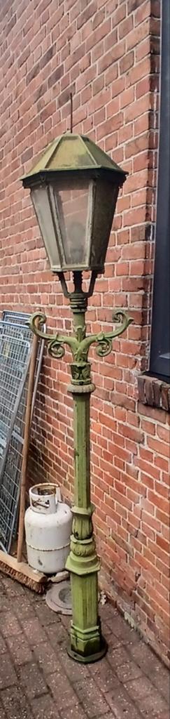 Antieke gietijzeren lantaarnpaal - Groen, Antiek en Kunst, Antiek | Lampen, Ophalen