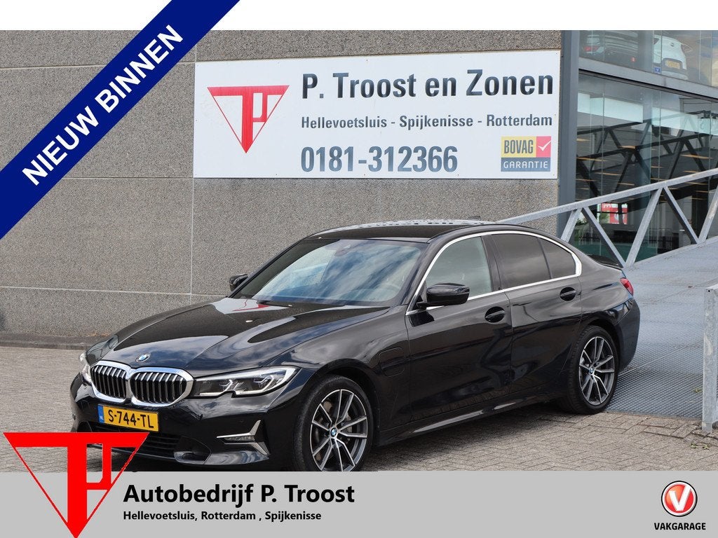 BMW 3-serie 330e eDrive Virtueel cockpit/Apple carplay/Stoel, Auto's, Achterwielaandrijving, Gebruikt, Zwart, Leder