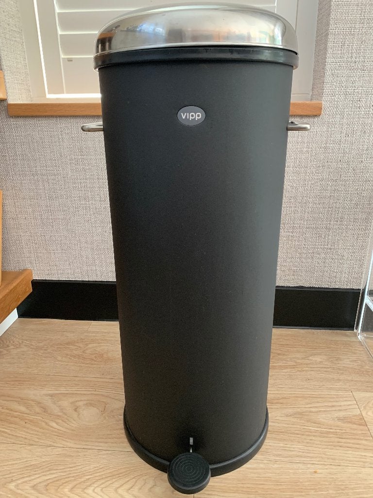 Vipp 17 pedaalemmer 30 liter, zwart, Ophalen, 50 – 75, Gebruikt, Met pedaal