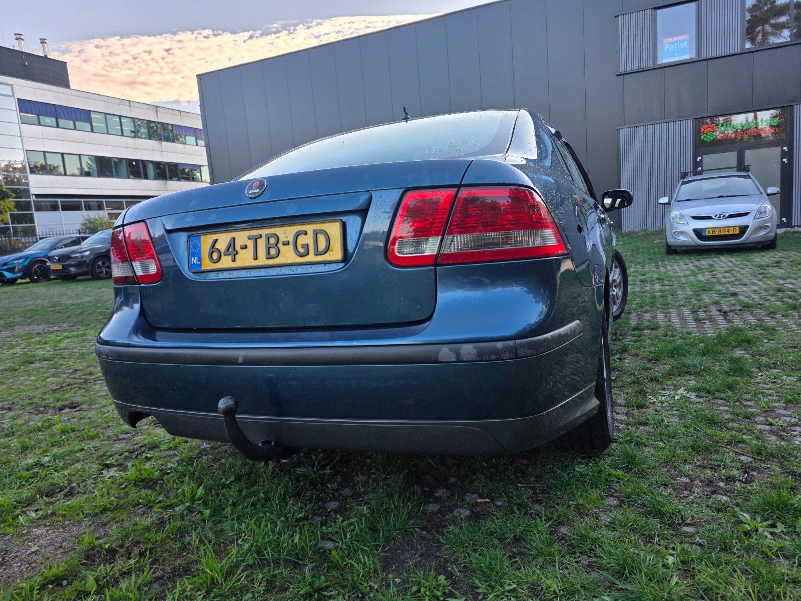 Saab 9-3 1.8 T Sport Sedan 2006 Blauw, Auto's, 4 cilinders, Blauw, Origineel Nederlands, 75 €/maand