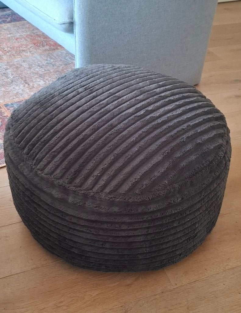 Poef rond donker grijs, Ophalen, Nieuw, 50 tot 75 cm, 50 tot 75 cm
