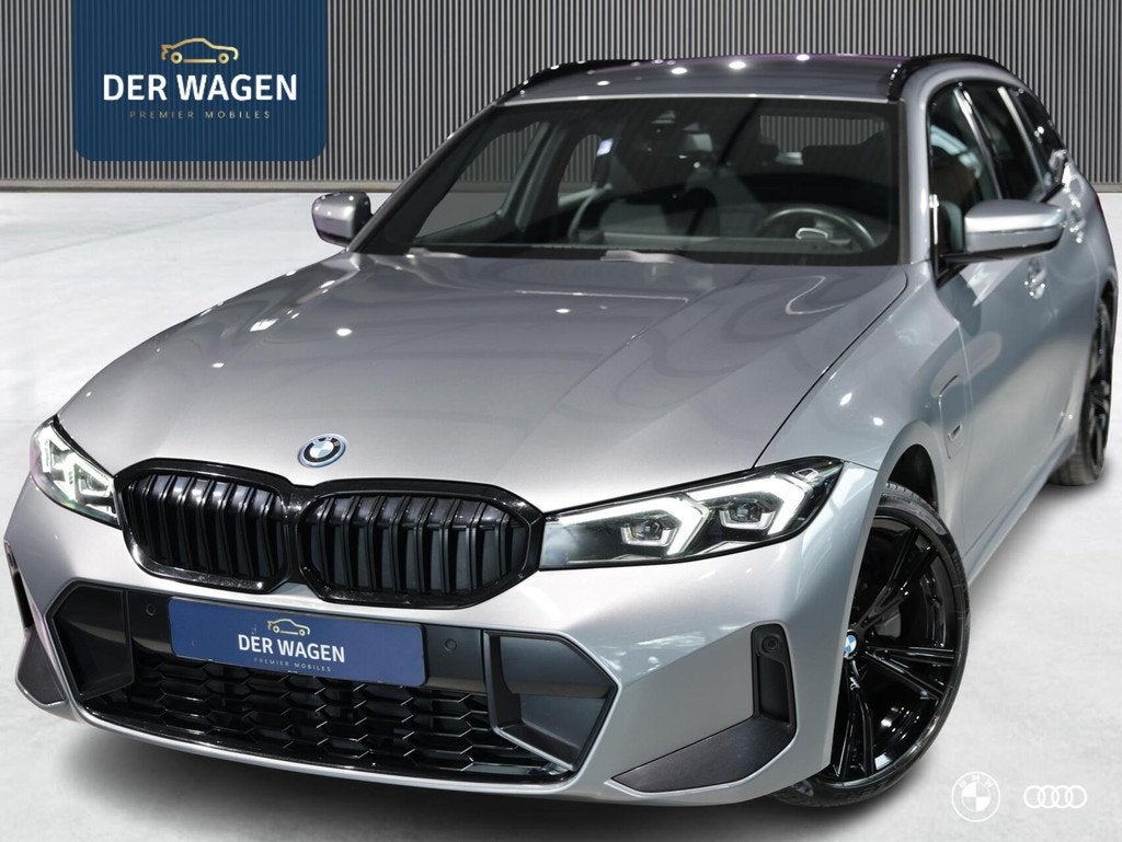 BMW 330E M SPORT / SKYSCRAPER / AMBIENTE / CARPLAY / 19", Auto's, BMW, 1998 cc, Achterwielaandrijving, 4 cilinders, Met garantie (alle)