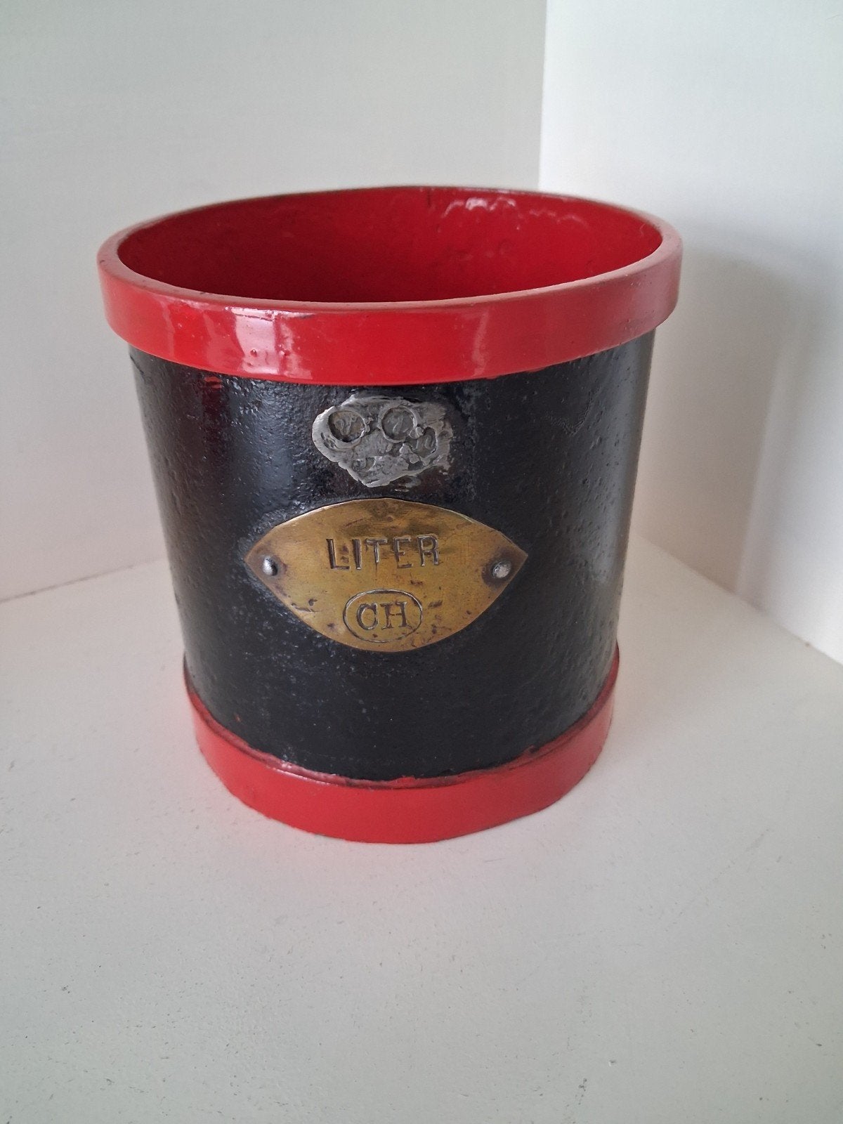 Antiek Zwitsers Meetgereedschap – 1 Liter CH met Loden, Ophalen of Verzenden, Gebruikt, Overige
