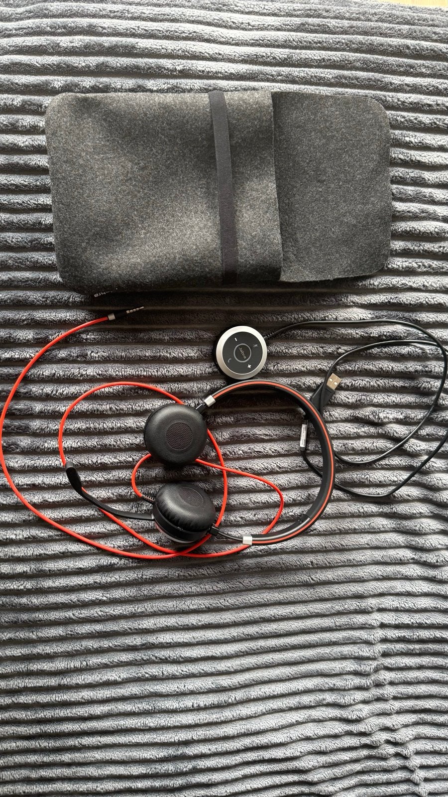 Jabra Evolve 40 UC Stereo Headset met USB-controller