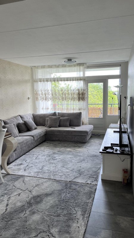 NIEUW! Woonruimte te huur Leeuwerikplein, Zwijndrecht