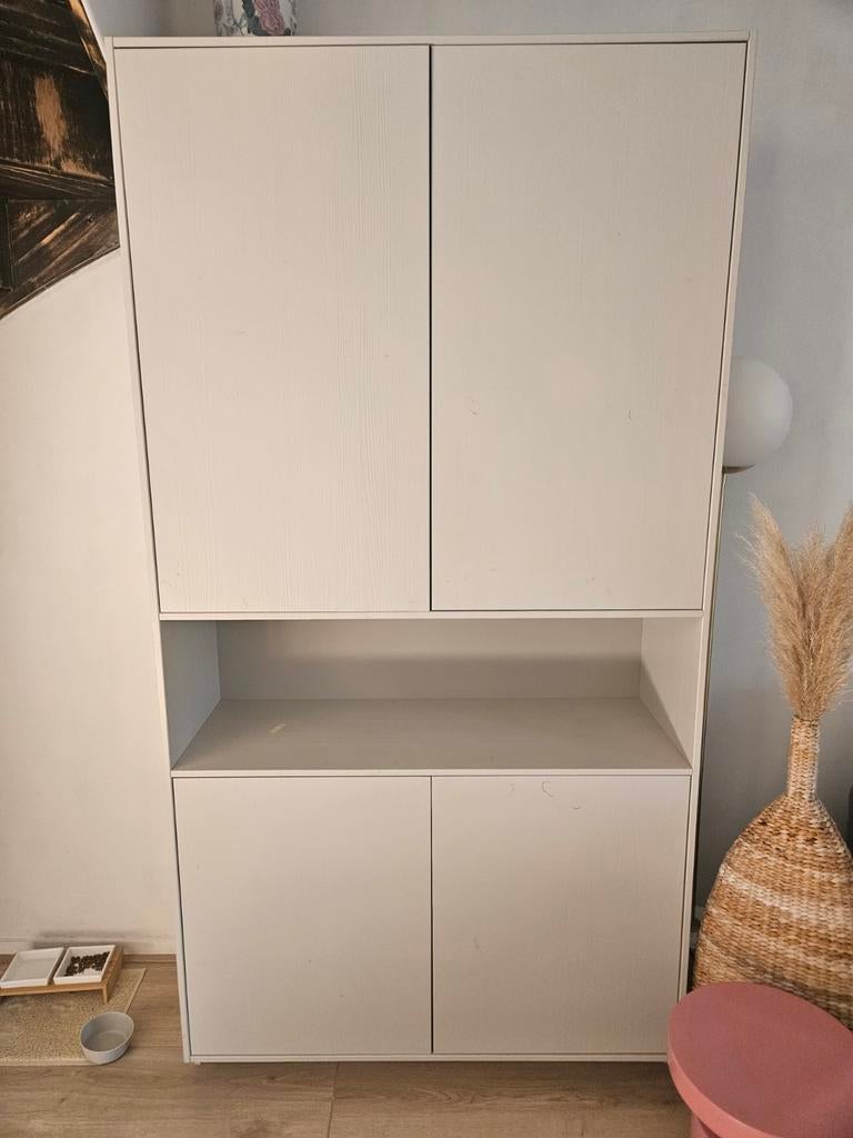 Kast van Woood - Zo goed als nieuw, Ophalen of Verzenden, Zo goed als nieuw
