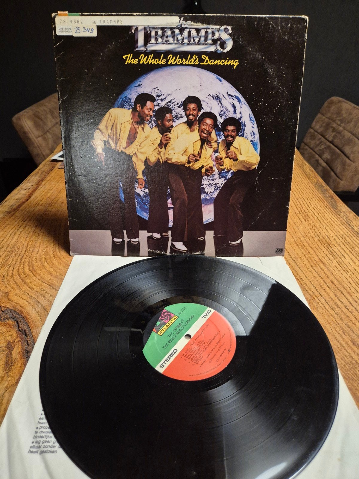 The Trammps - The Whole World's Dancing LP (1979), LP, Gebruikt, Ophalen of Verzenden, Funk