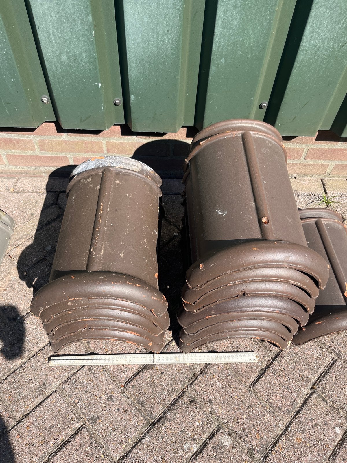 13 Bruine Nokvorsten - Gebruikt vorsten dakpannen dakpan, Doe-het-zelf en Verbouw, Glas en Ramen, Ophalen, Gebruikt