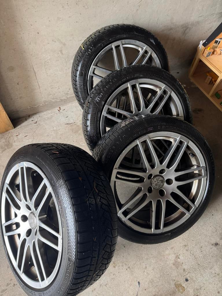 Set van 4 winterbanden met velgen, Auto-onderdelen, Banden en Velgen, Banden en Velgen, Winterbanden, 17 inch, 225 mm, Personenwagen