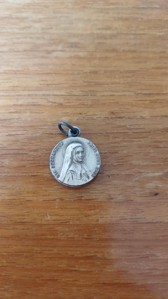 Medaillon Bernadette, Ophalen of Verzenden
