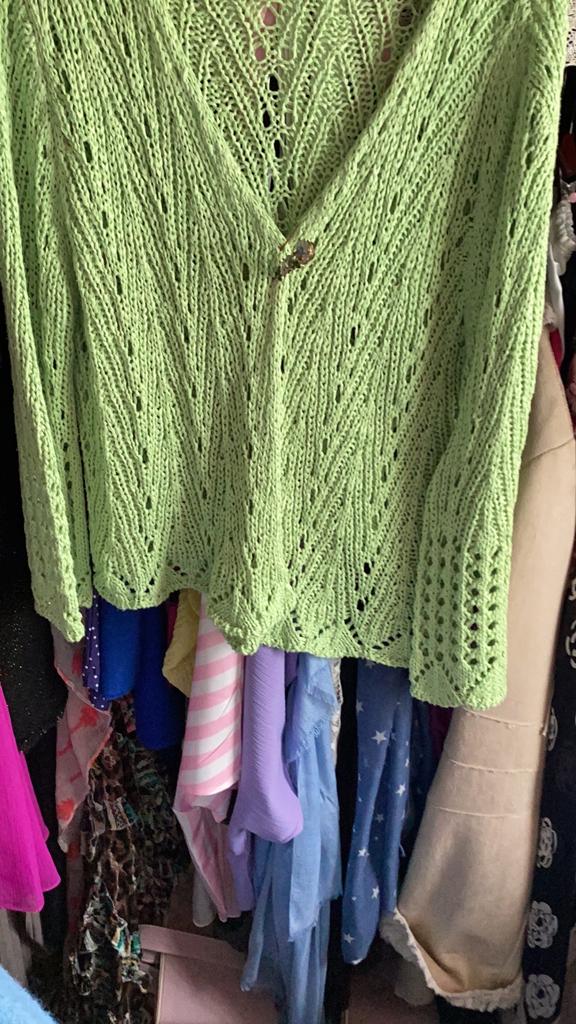 Vest maat 42, Verzenden