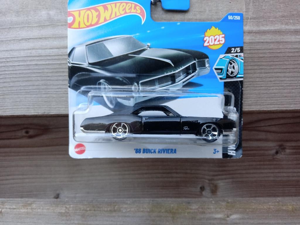 Buick Riviera '66 Hotwheels, Ophalen, Nieuw, Auto