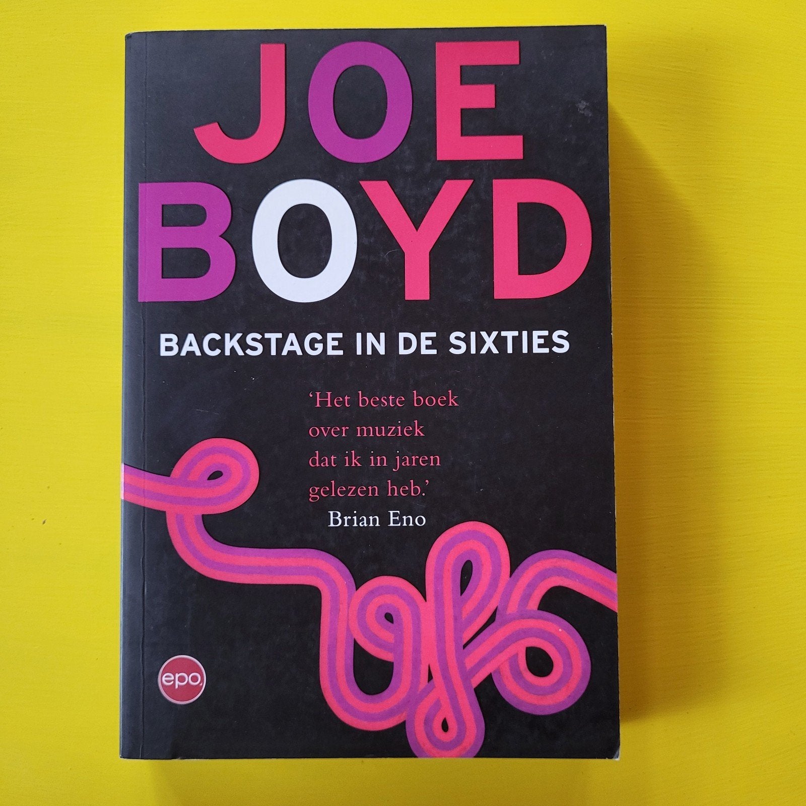 Boek: Joe Boyd - Backstage in de Sixties - Zo goed als nieuw, Boeken, Muziek, Zo goed als nieuw, Artiest, Ophalen of Verzenden