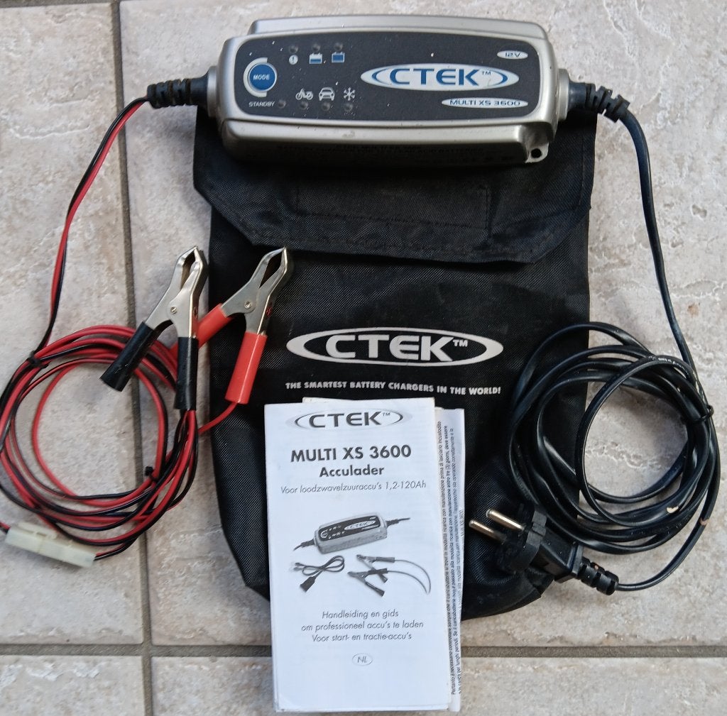 CTEK  Multi XS 3600 accu lader / druppelaar, Ophalen, Zo goed als nieuw