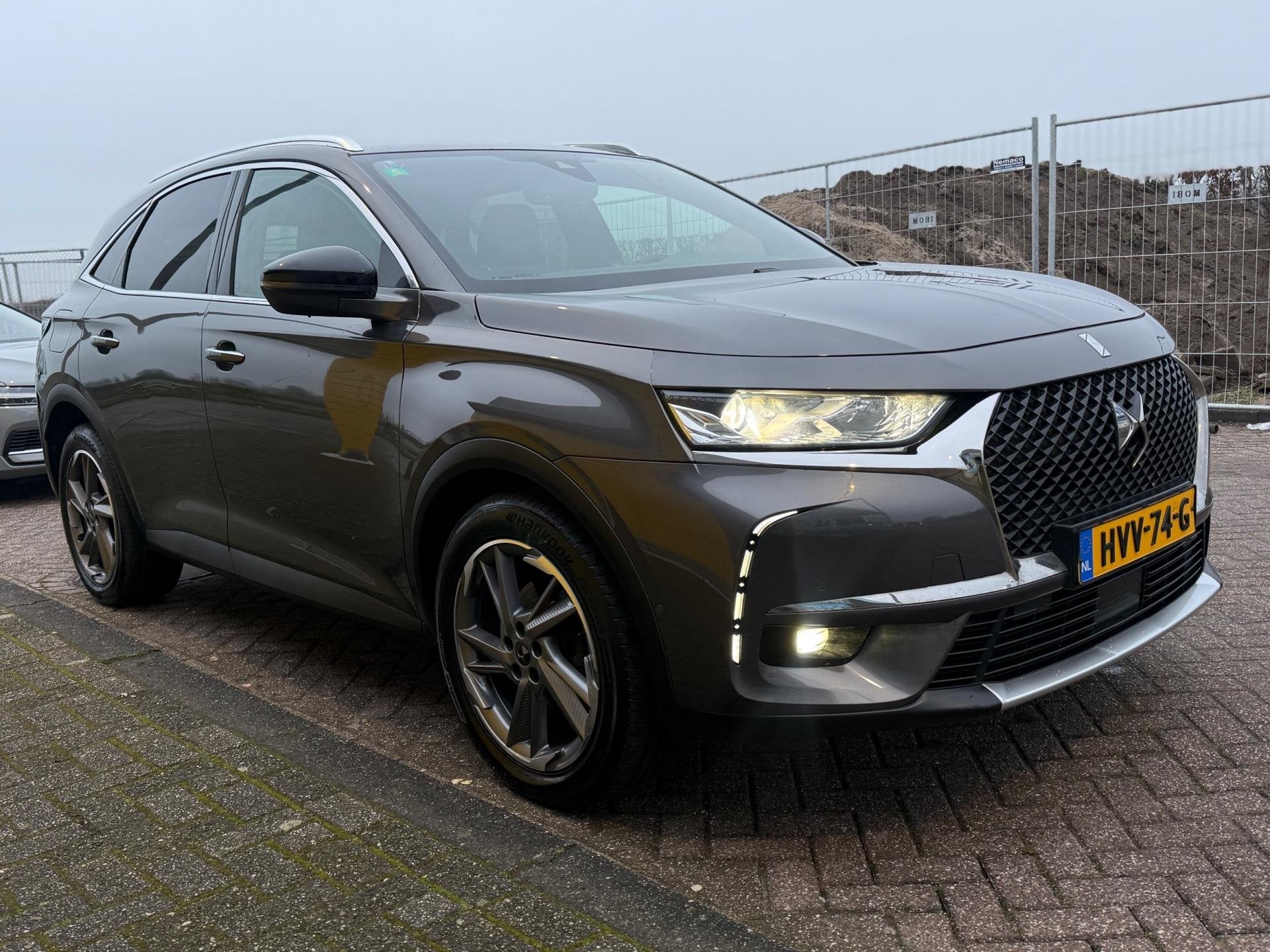 DS 7 Crossback PureTech So Chic Bj 2020 Automaat Leder/Memor, Dealer onderhouden, 15 km/l, Gebruikt, 1199 cc