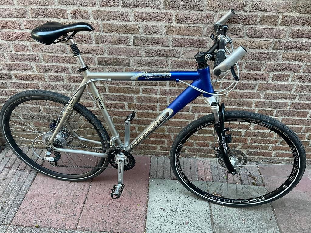 Nette gazelle Puerto alu-lite X-Road prima schijfremmen., Ophalen, 28 inch, Vering, Zo goed als nieuw