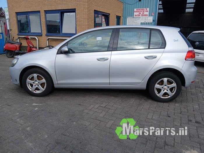 Remklauw (Tang) links-achter van een Volkswagen Golf, Gebruikt, -, Volkswagen, -